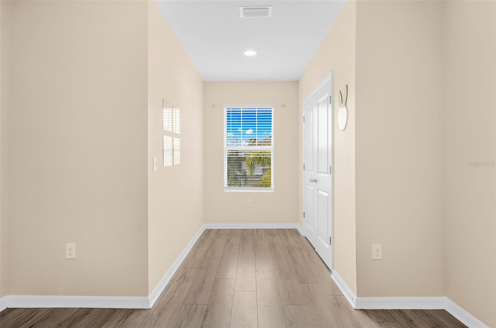Townhouse at 2399 MIDNIGHT PEARL DR, SARASOTA, photo 13 of 46