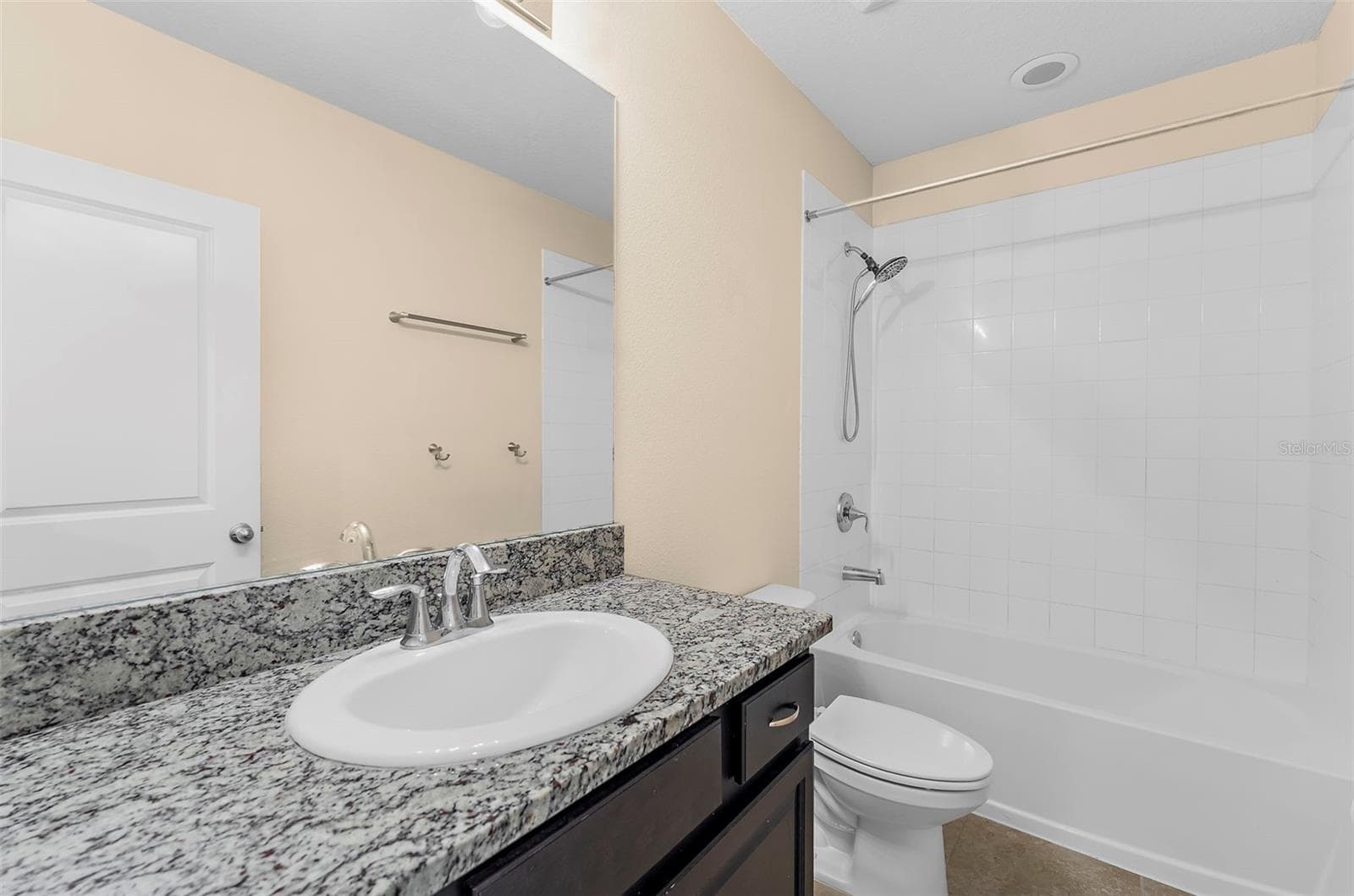 Townhouse at 2399 MIDNIGHT PEARL DR, SARASOTA, photo 15 of 46
