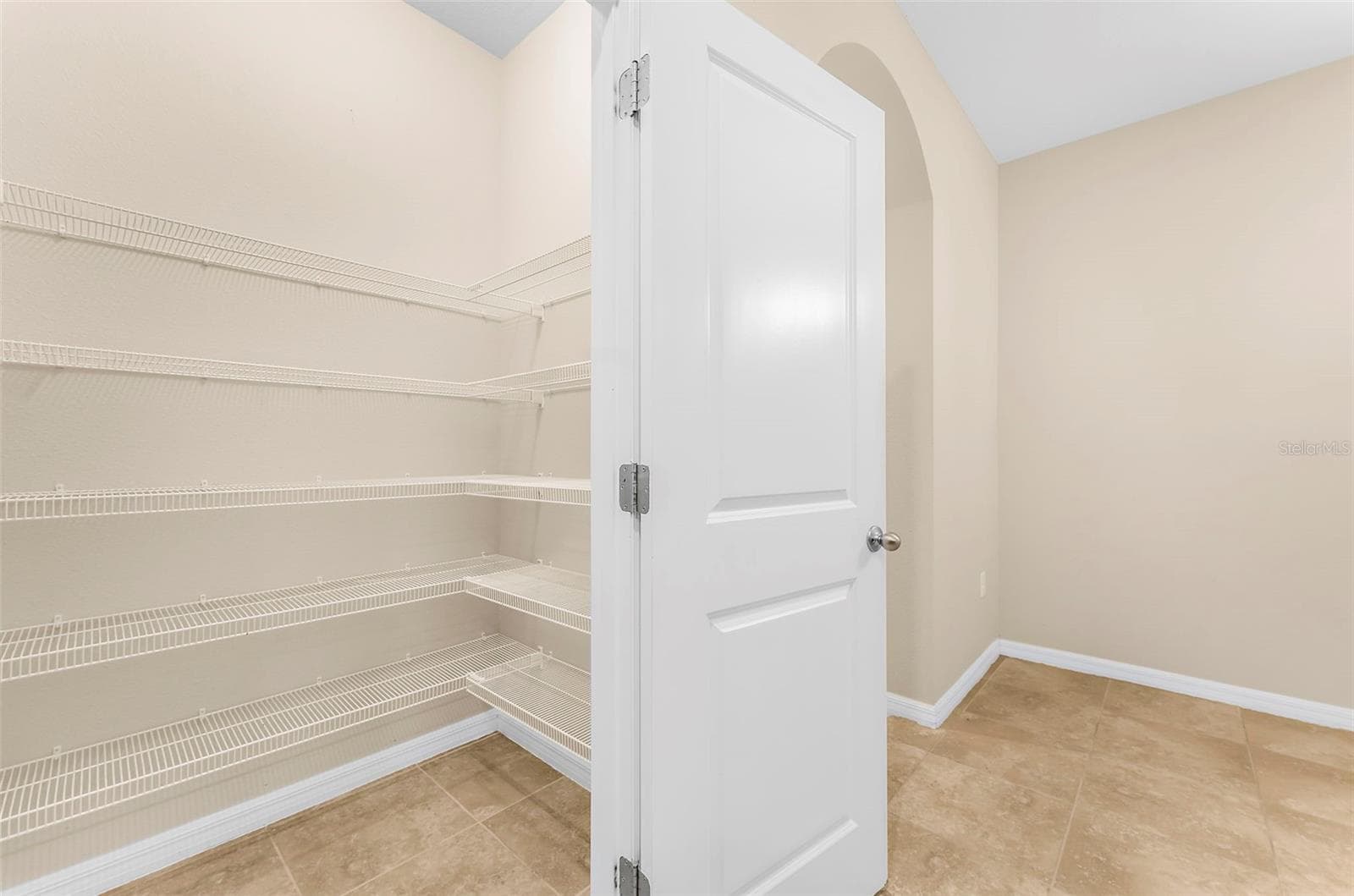 Townhouse at 2399 MIDNIGHT PEARL DR, SARASOTA, photo 23 of 46