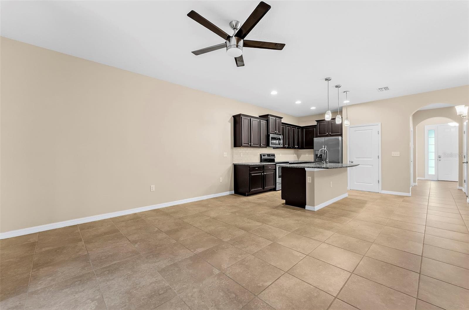 Townhouse at 2399 MIDNIGHT PEARL DR, SARASOTA, photo 24 of 46