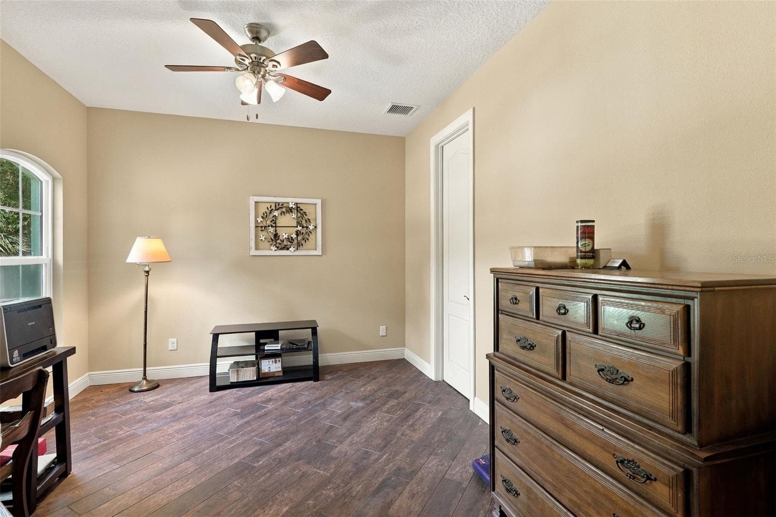 FRONT OFFICE - 1806 GLENWOOD OAKS LN, DELAND