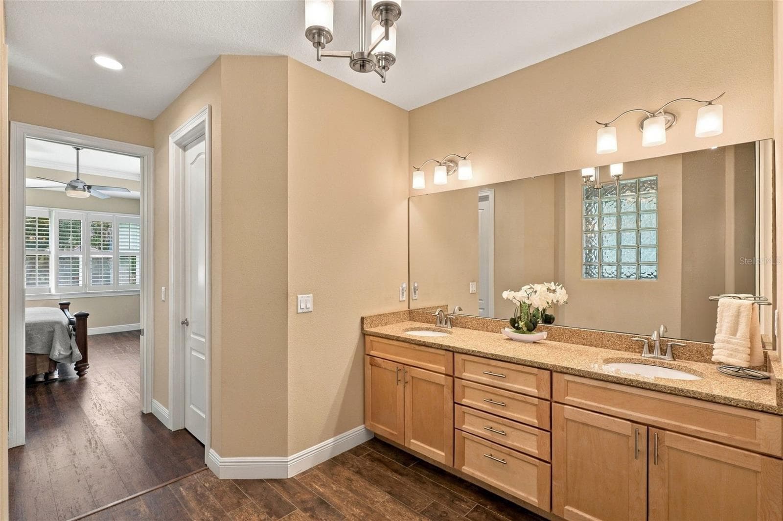 PRIMARY BATHROOM - 1806 GLENWOOD OAKS LN, DELAND