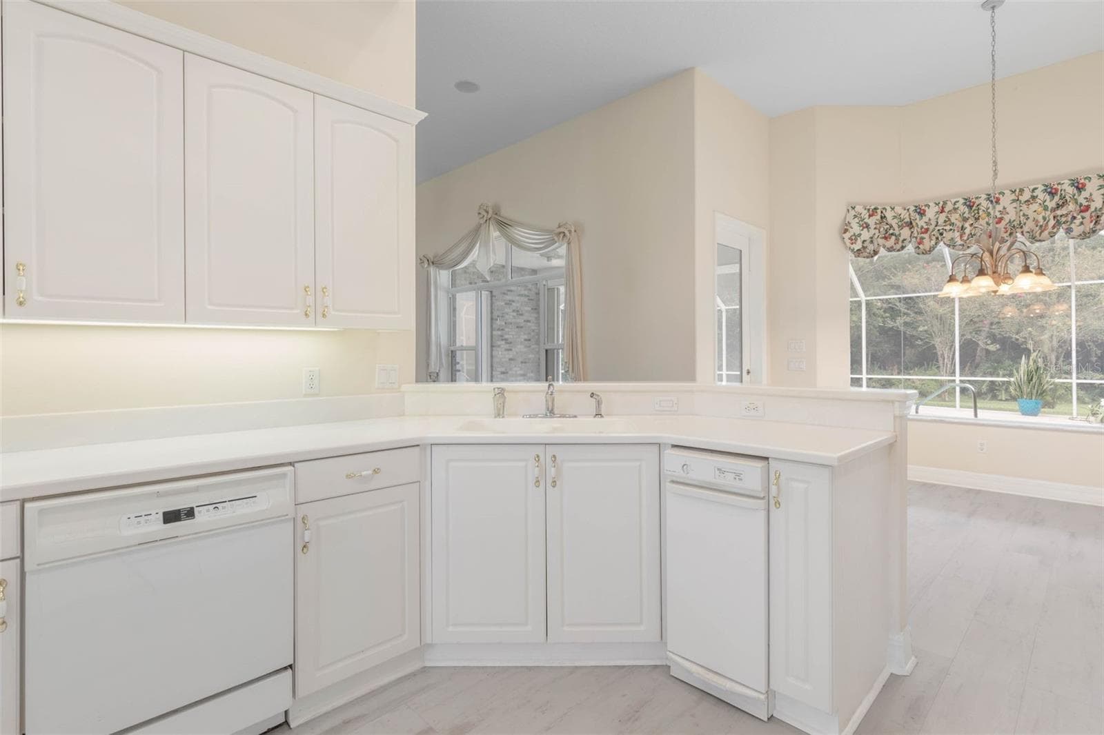 Kitchen - 47 CAMBRIDGE TRCE, ORMOND BEACH
