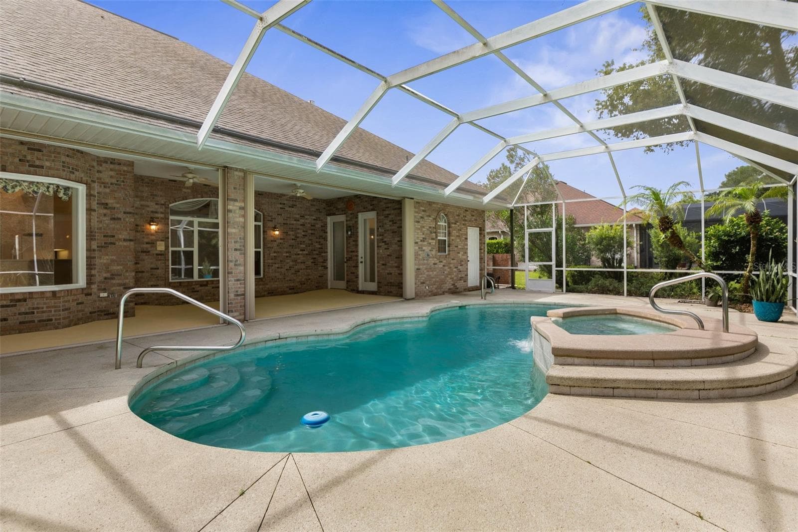 Single Family Residence at 47 CAMBRIDGE TRCE, ORMOND BEACH, photo 33 of 94