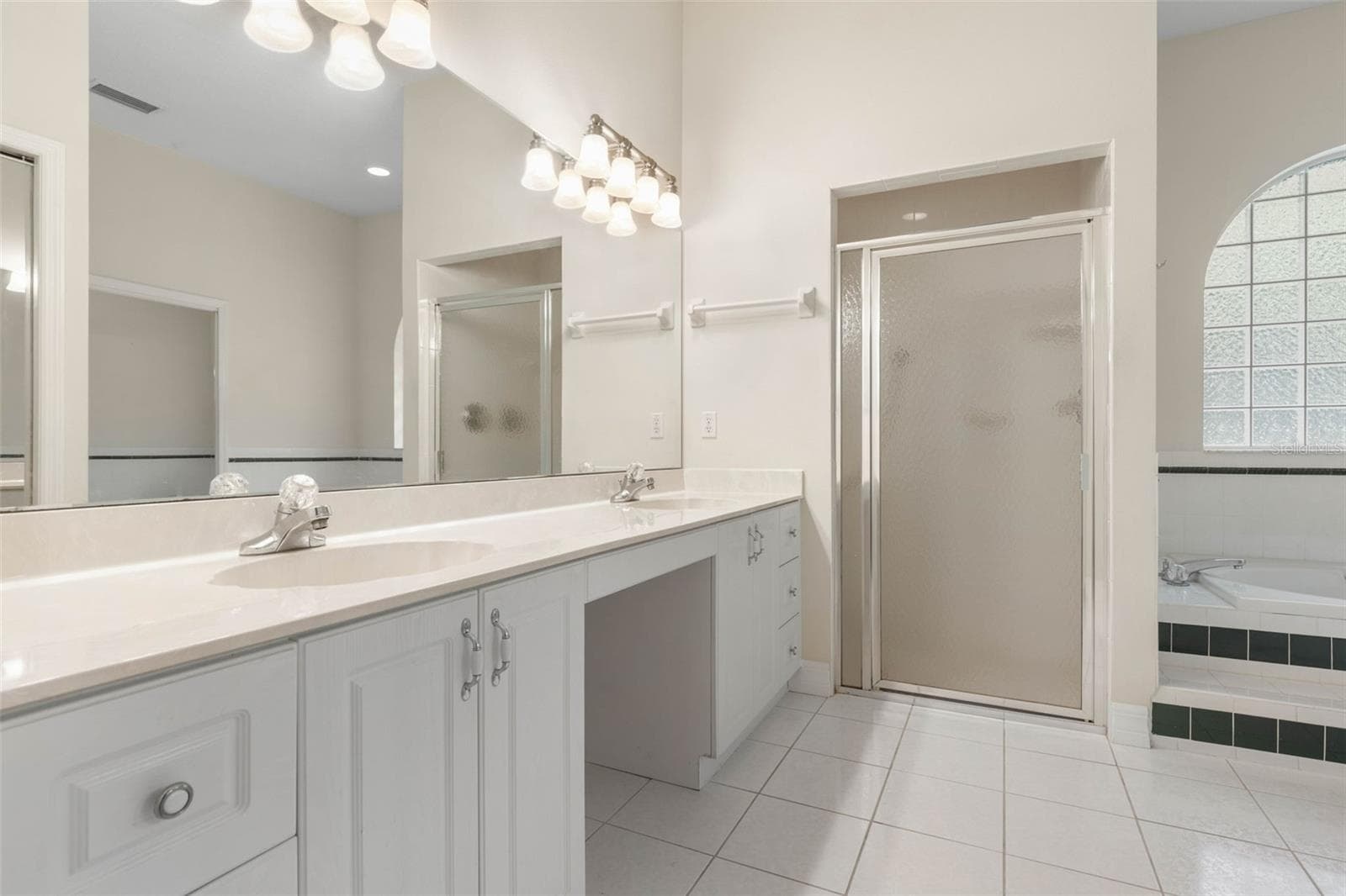 Primary Bathroom - 47 CAMBRIDGE TRCE, ORMOND BEACH