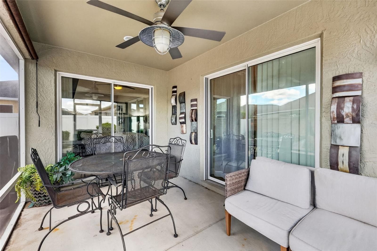 Lanai - 2961 KRAMER CT, THE VILLAGES