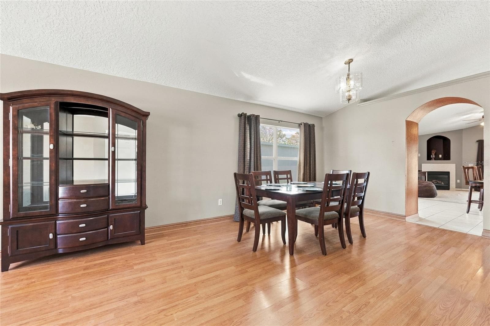 Single Family Residence at 1118 MAIDENMOOR RD, WINTER GARDEN, photo 3 of 36