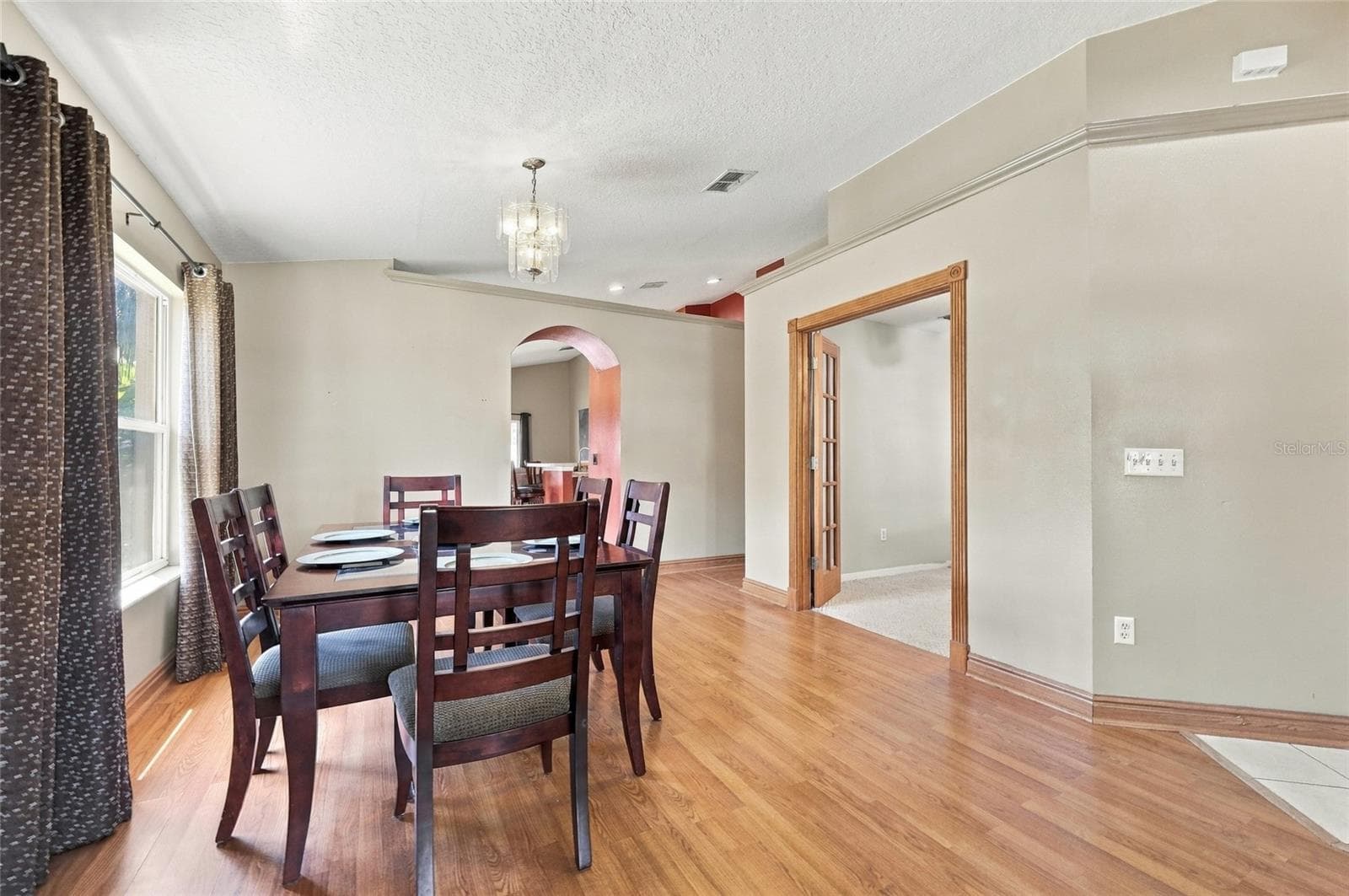 Single Family Residence at 1118 MAIDENMOOR RD, WINTER GARDEN, photo 6 of 36