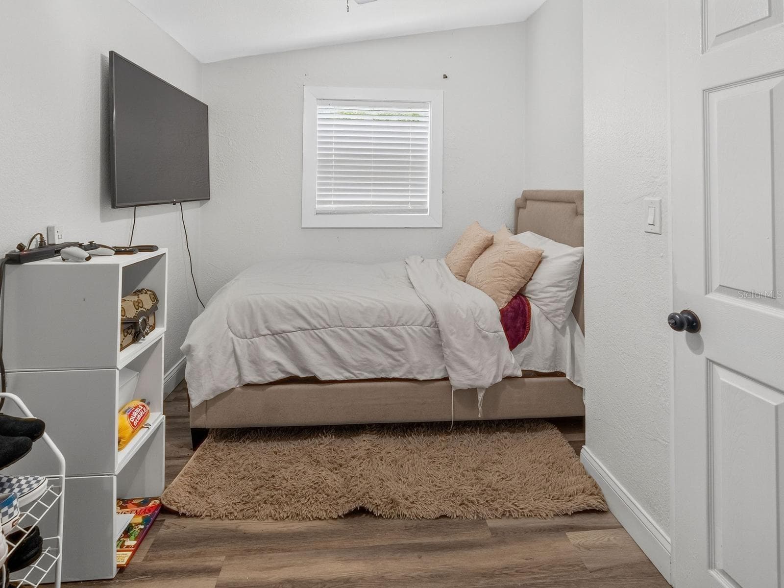 Single Family Residence at 9218 W ROBSON ST, TAMPA, photo 12 of 25