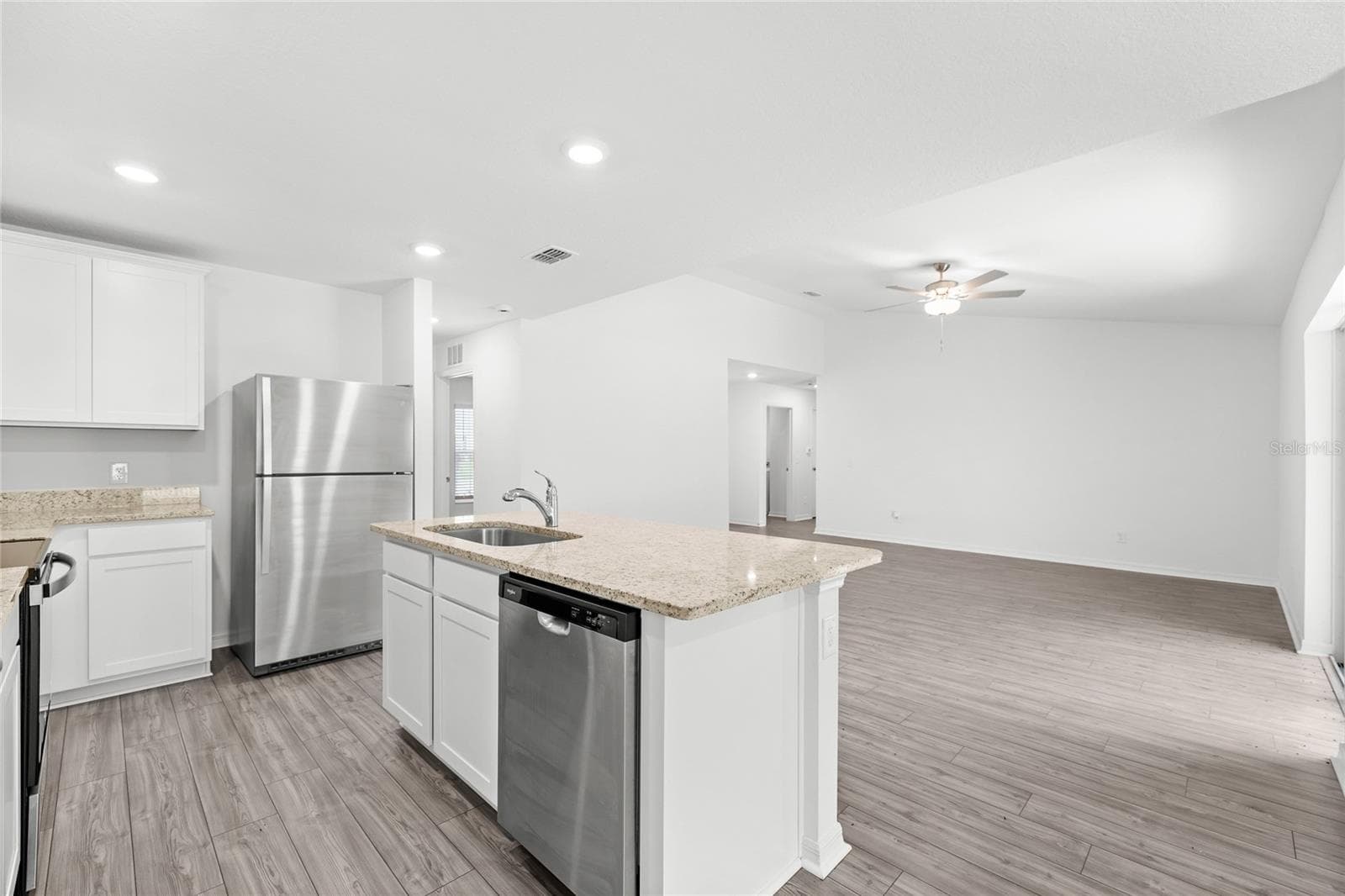Single Family Residence at 318 BOWFIN CT, POINCIANA, photo 10 of 43