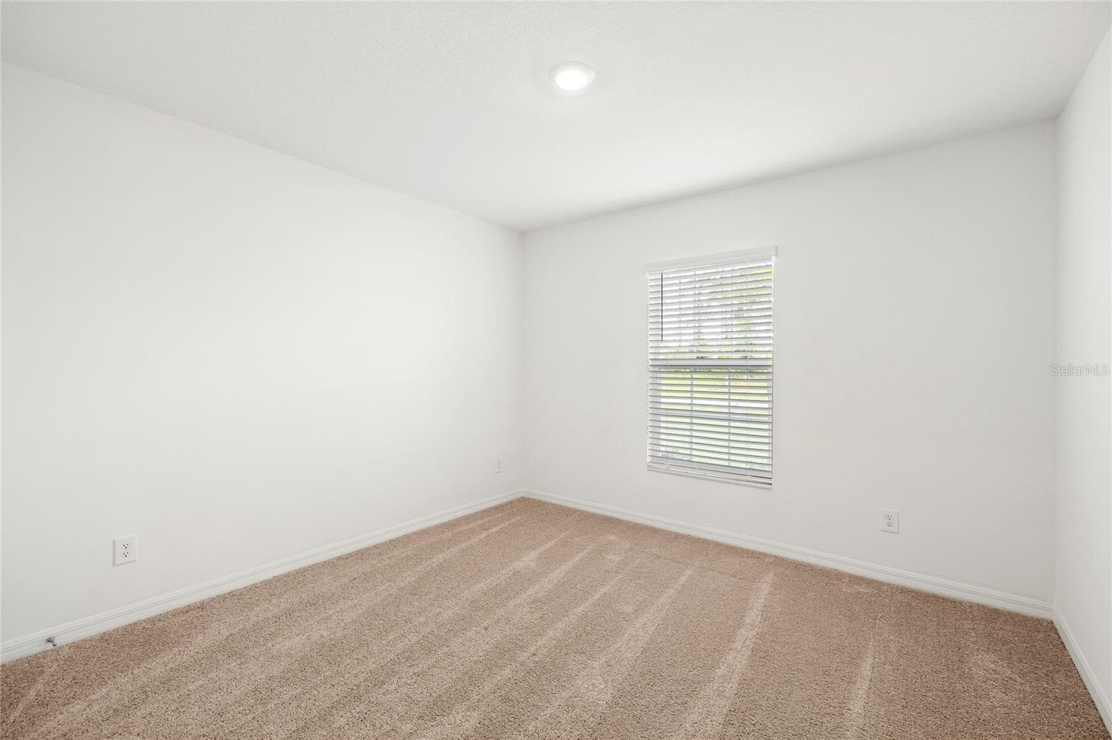 Single Family Residence at 318 BOWFIN CT, POINCIANA, photo 11 of 43