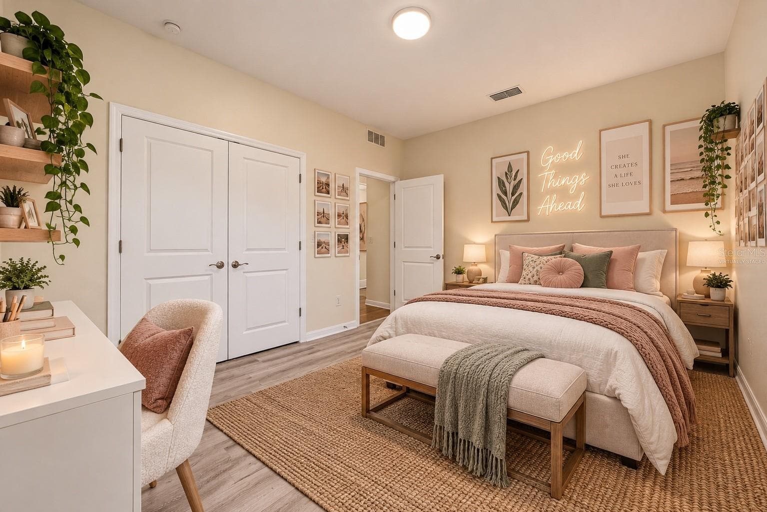 virtually staged - 12542 CANDLEBERRY CIR, TAMPA