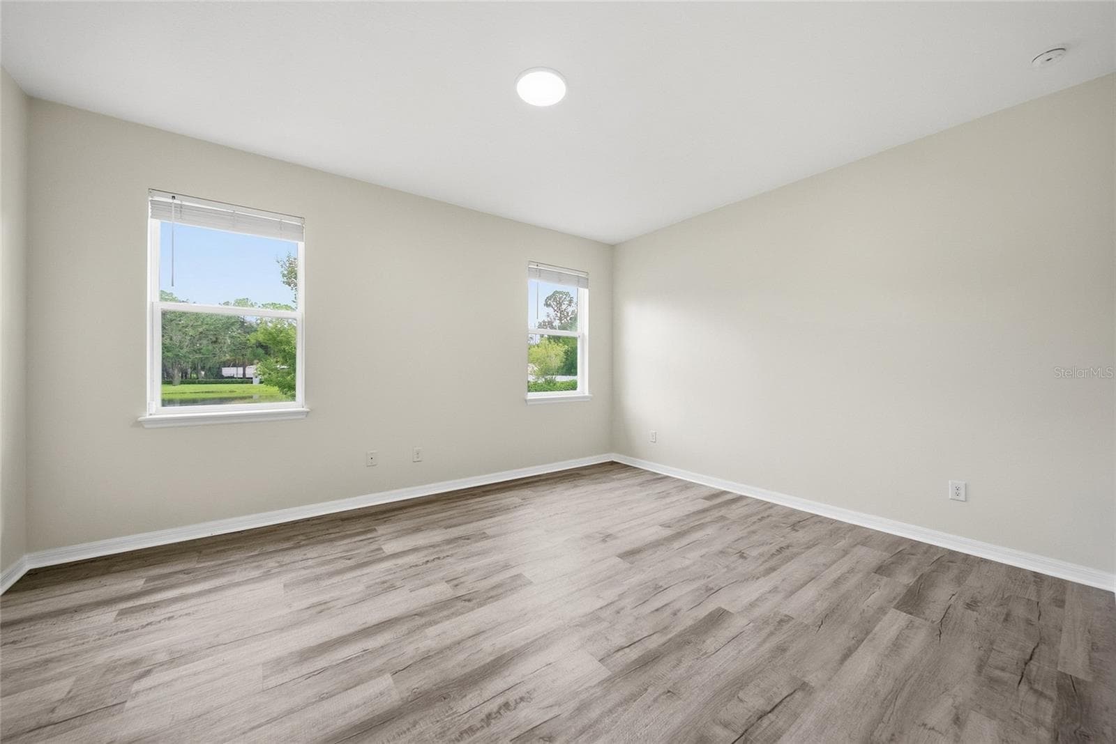 Single Family Residence at 12542 CANDLEBERRY CIR, TAMPA, photo 36 of 47