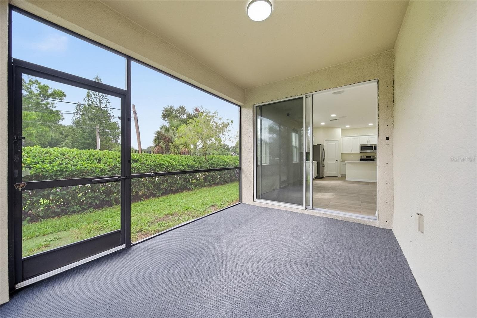Single Family Residence at 12542 CANDLEBERRY CIR, TAMPA, photo 40 of 47