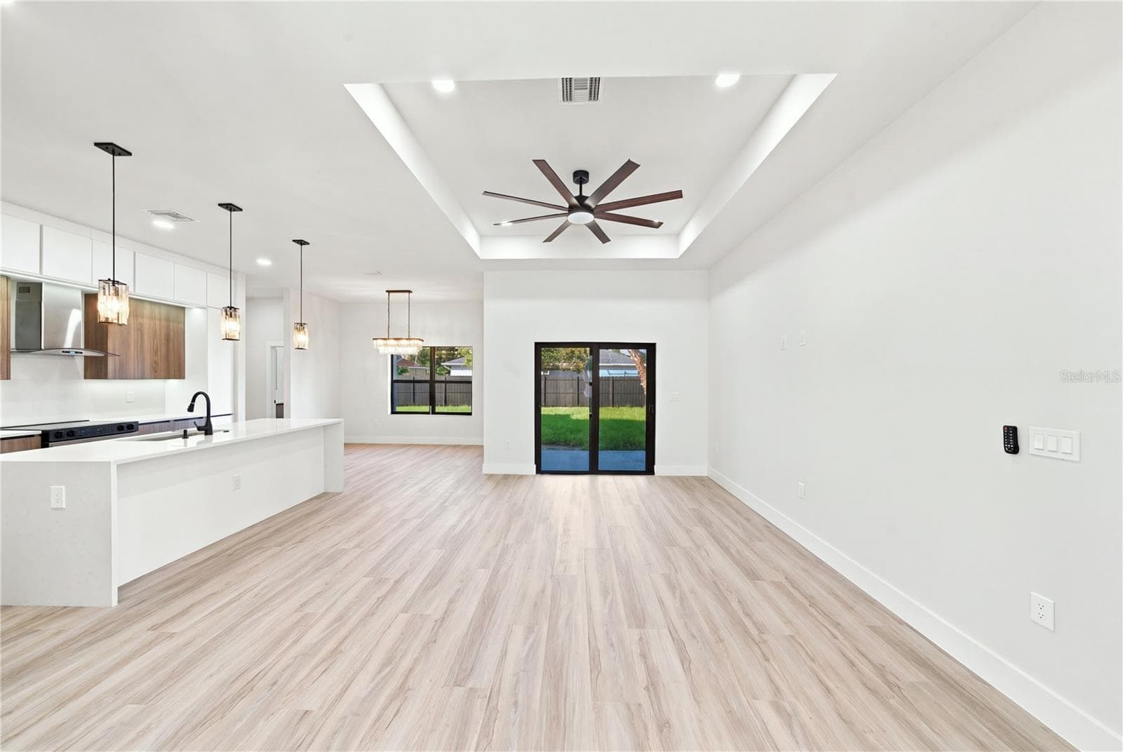 Family Room - 7511 BLUTTER RD, NORTH PORT