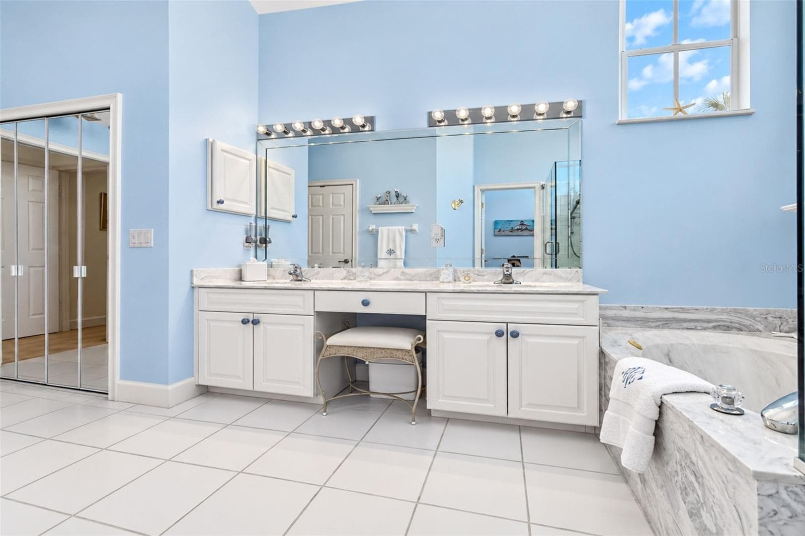 Condominium at 3444 SUNSET KEY CIR #102, PUNTA GORDA, photo 37 of 72