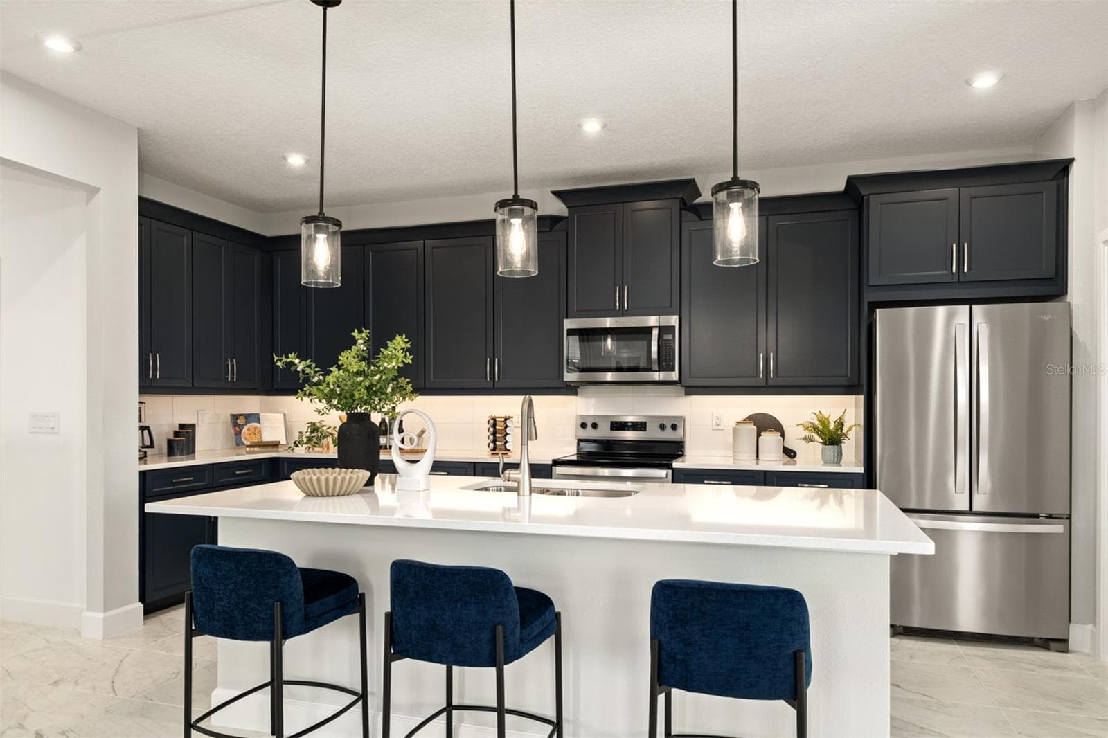 Rainwood Talquin Model Kitchen - 408 BANANA PEPPER WAY, GROVELAND