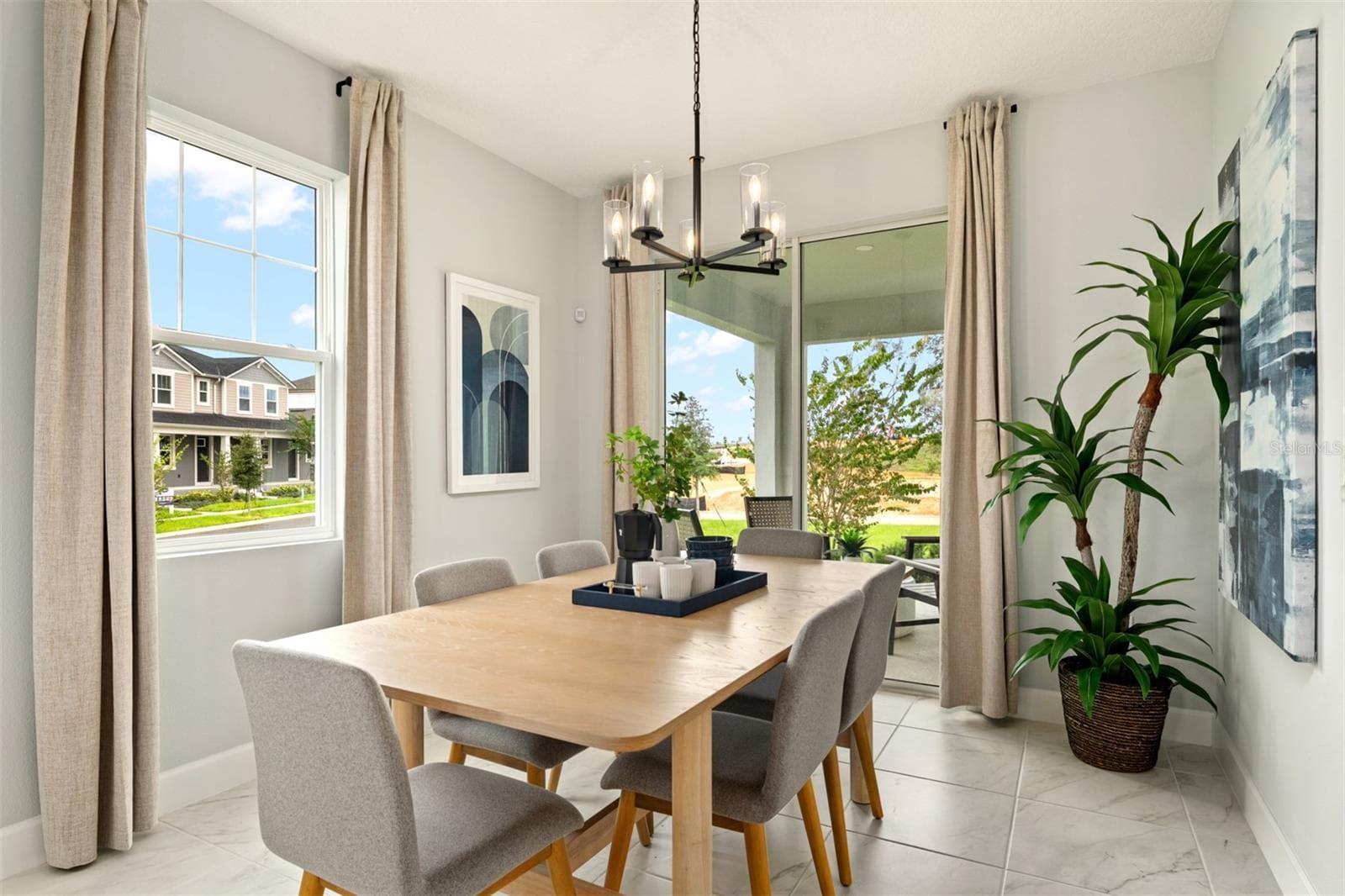 Rainwood Talquin Model Dining Room - 408 BANANA PEPPER WAY, GROVELAND