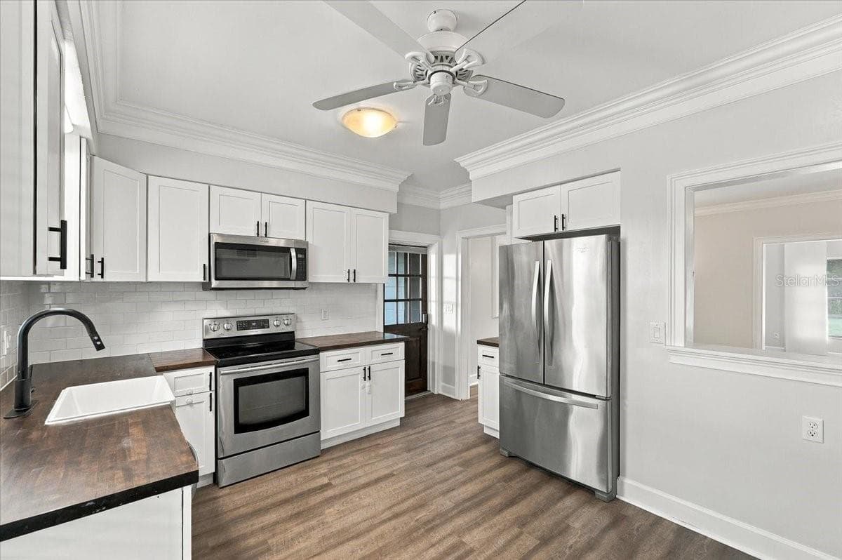 Kitchen - 950 14TH ST NE, WINTER HAVEN