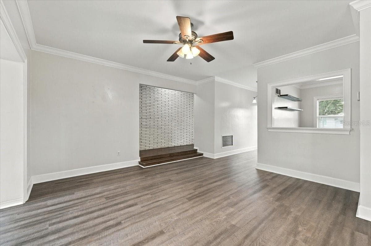 Living Room - 950 14TH ST NE, WINTER HAVEN