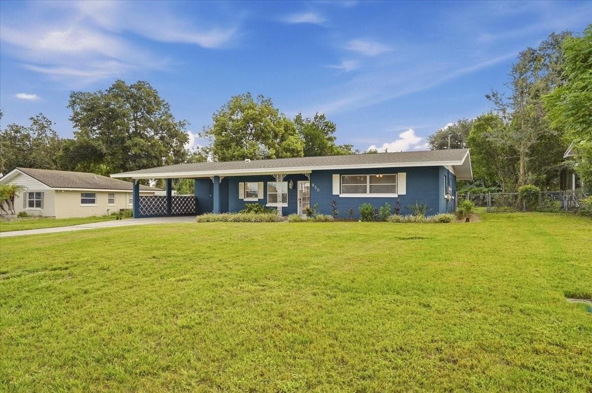 Single Family Residence at 950 14TH ST NE, WINTER HAVEN, photo 51 of 52