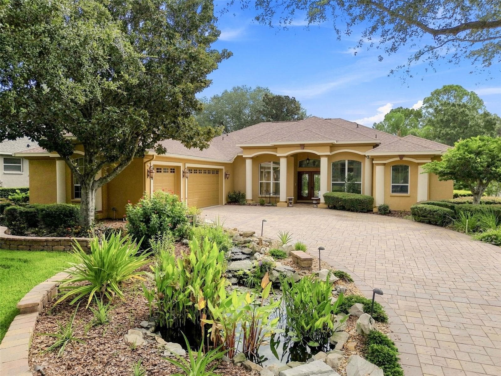 Single Family Residence at 2931 HILLSIDE RAMBLE DR, BRANDON, photo 6 of 85