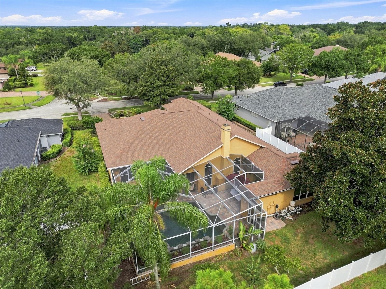 Single Family Residence at 2931 HILLSIDE RAMBLE DR, BRANDON, photo 11 of 85