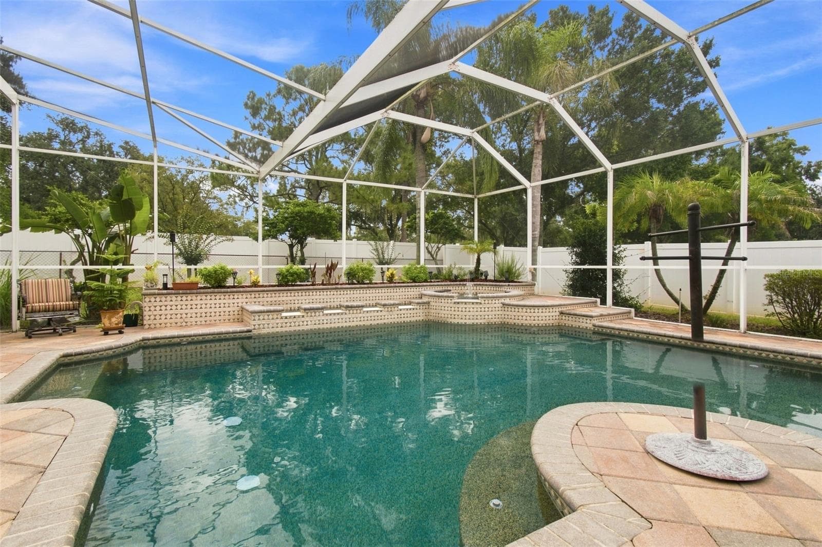Single Family Residence at 2931 HILLSIDE RAMBLE DR, BRANDON, photo 38 of 85