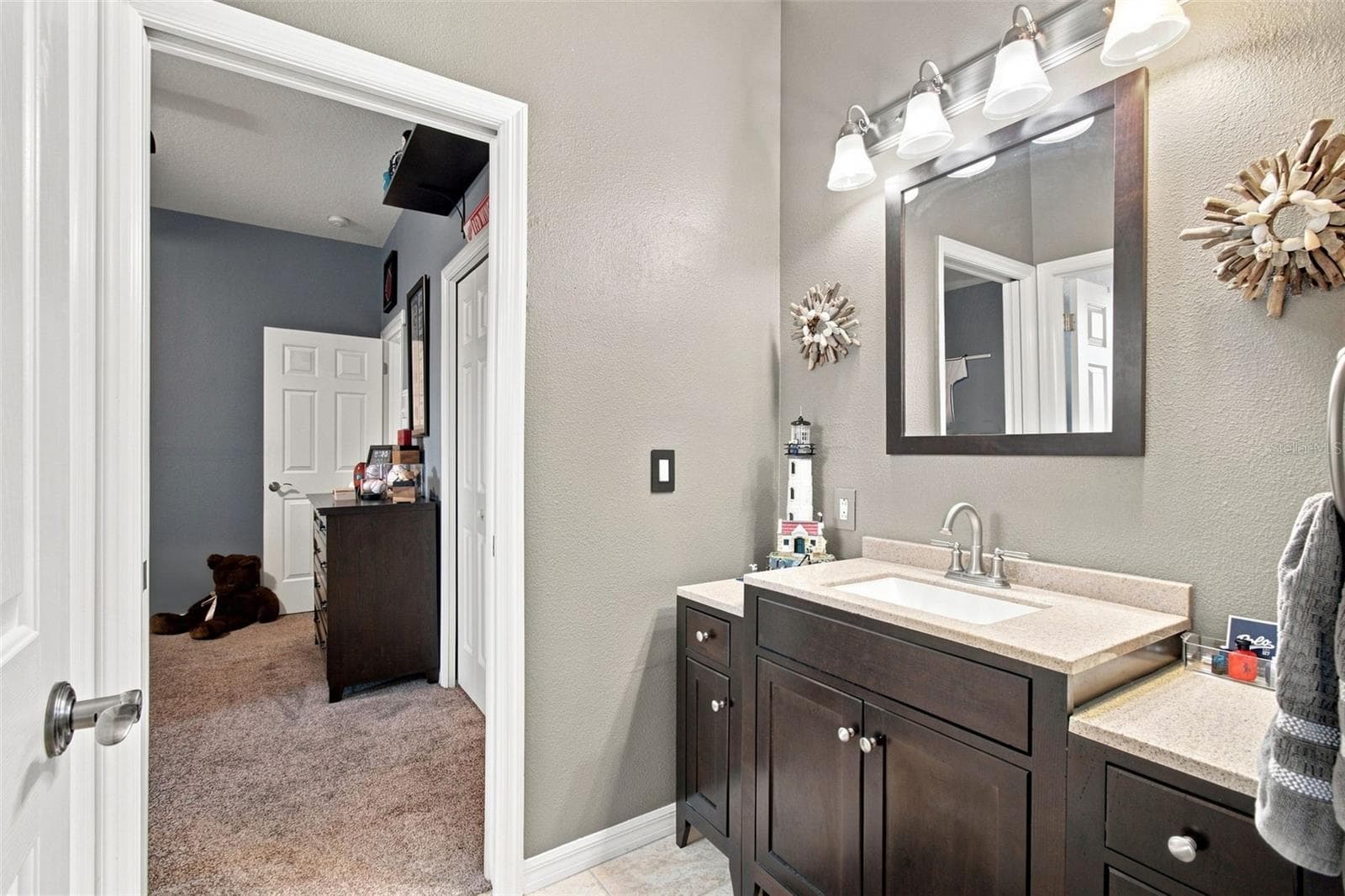Single Family Residence at 2931 HILLSIDE RAMBLE DR, BRANDON, photo 66 of 85
