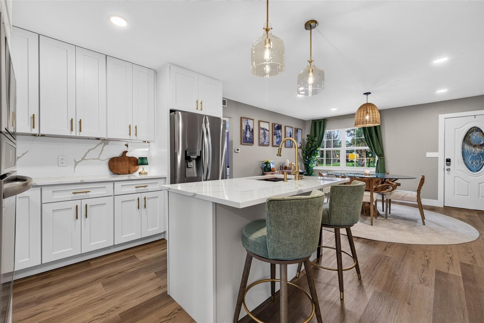 Single Family Residence at 4018 HELENA ST NE, ST PETERSBURG, photo 14 of 38
