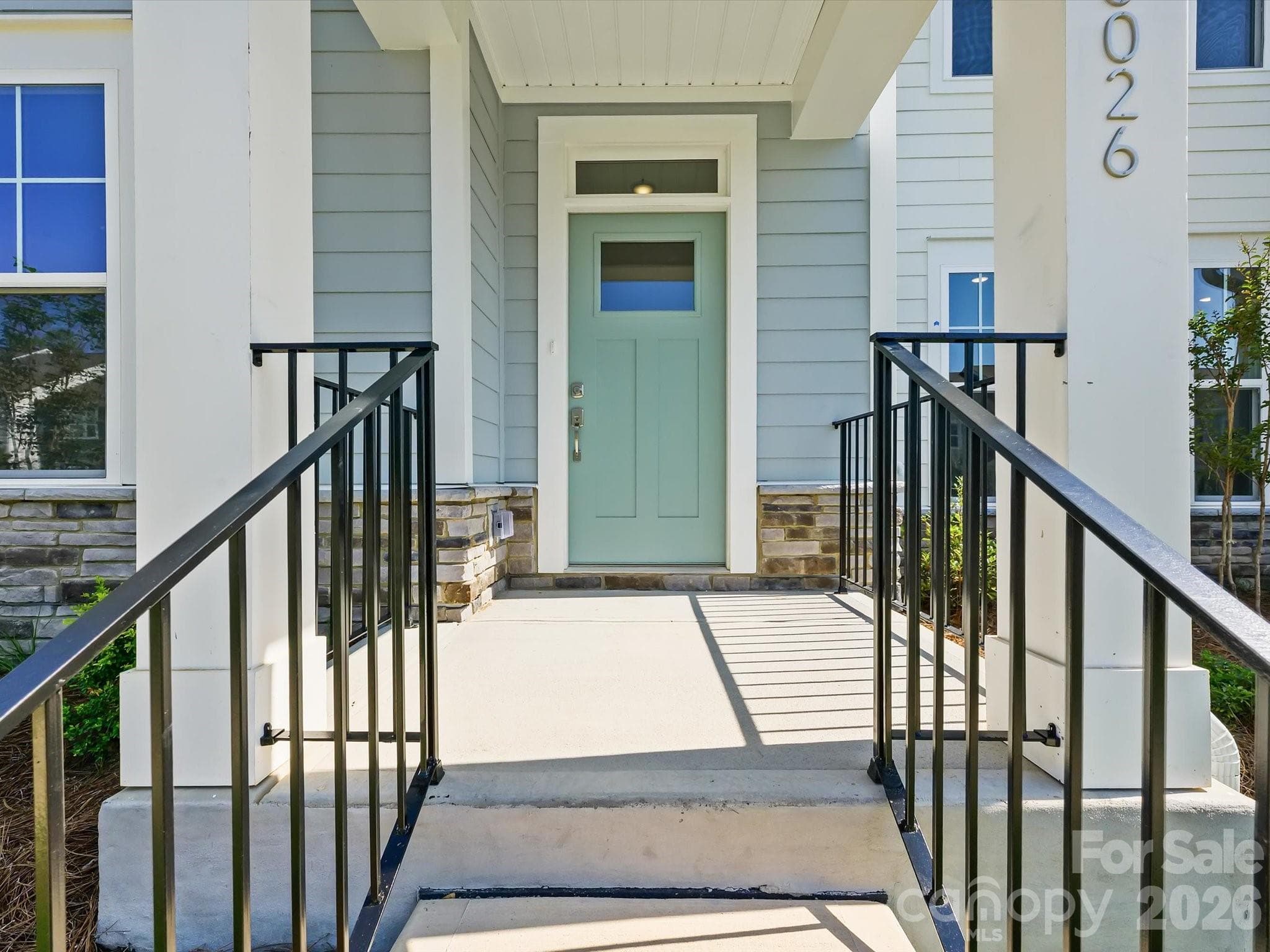 Townhouse at 10026 Mamillion Drive, Huntersville, photo 2 of 21