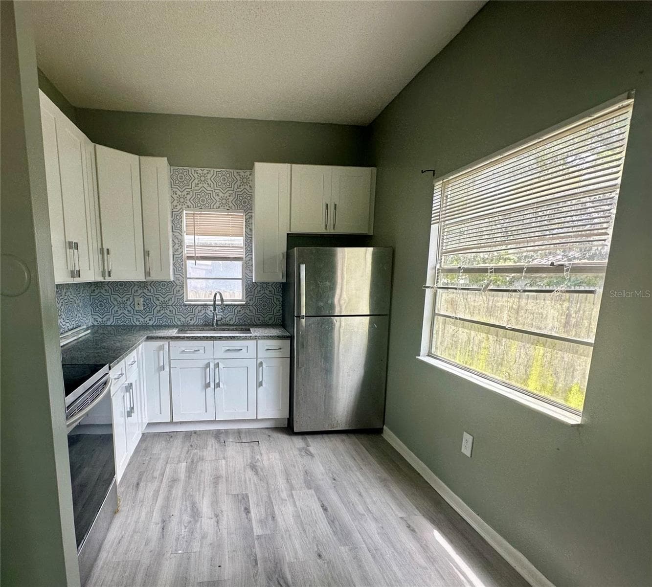 Unit B Kitchen - 8304 N 13TH ST, TAMPA