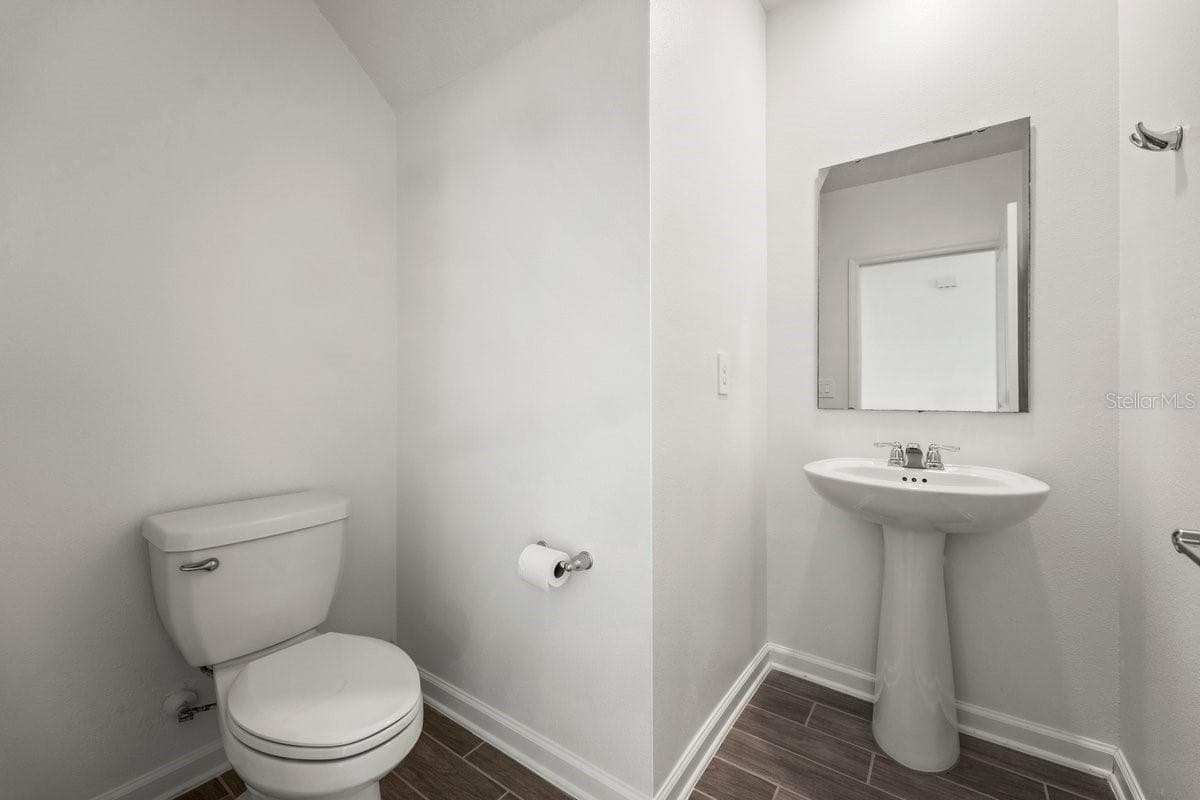 Single Family Residence at 3096 BLUE BONNET LN, OSTEEN, photo 10 of 37