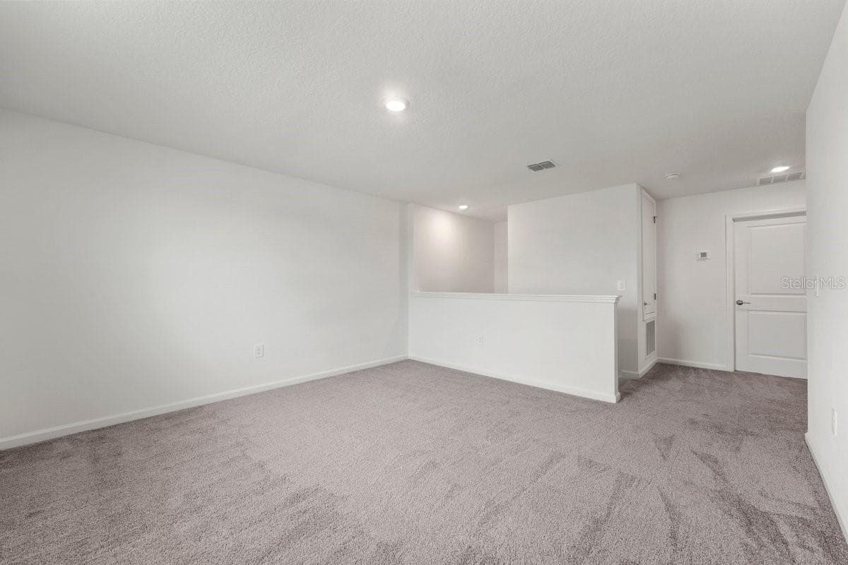 Single Family Residence at 3096 BLUE BONNET LN, OSTEEN, photo 12 of 37