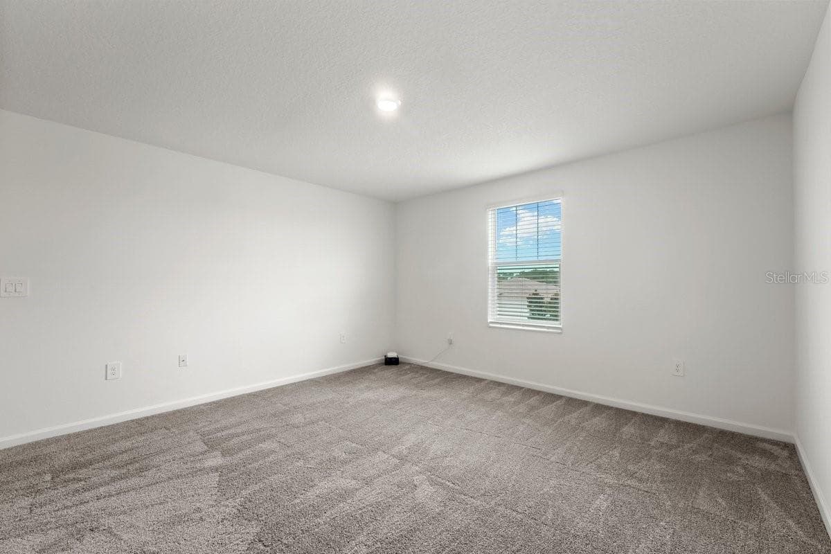 Single Family Residence at 3096 BLUE BONNET LN, OSTEEN, photo 13 of 37
