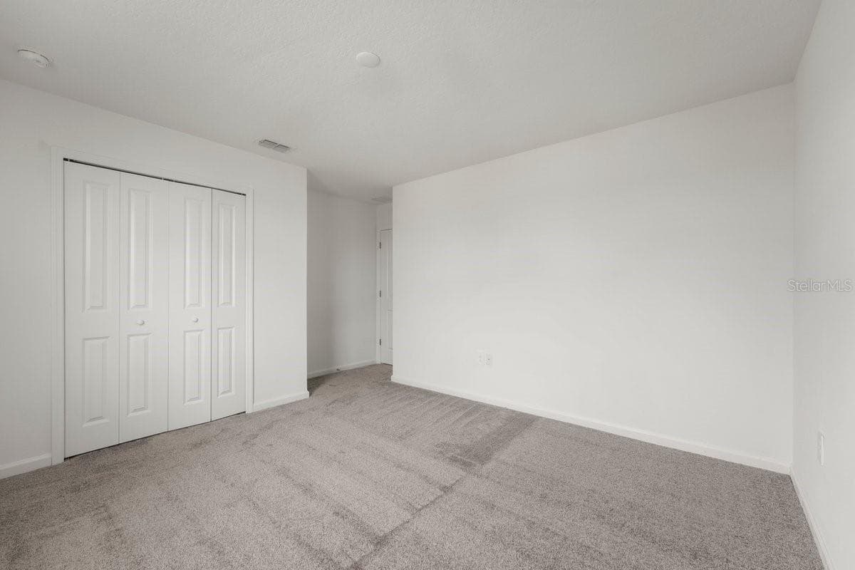 Single Family Residence at 3096 BLUE BONNET LN, OSTEEN, photo 17 of 37
