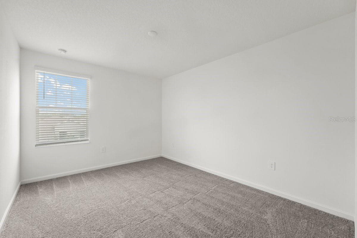 Single Family Residence at 3096 BLUE BONNET LN, OSTEEN, photo 18 of 37