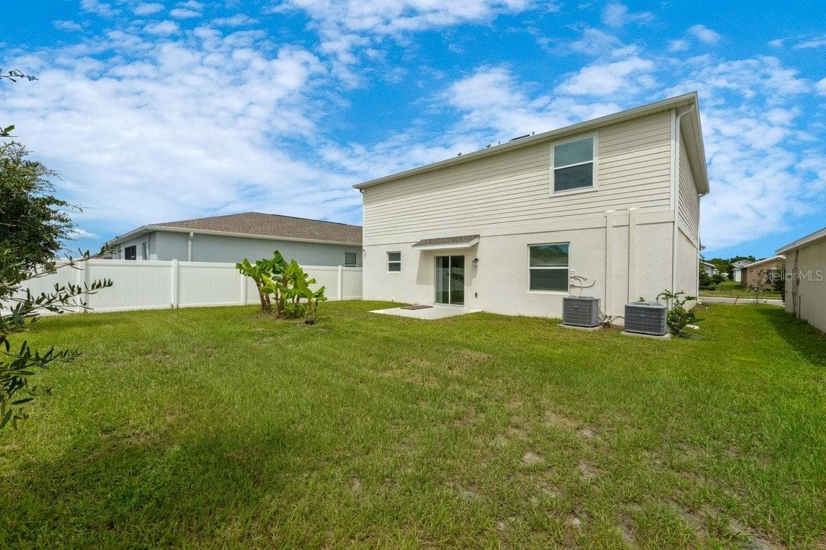 Single Family Residence at 3096 BLUE BONNET LN, OSTEEN, photo 32 of 37