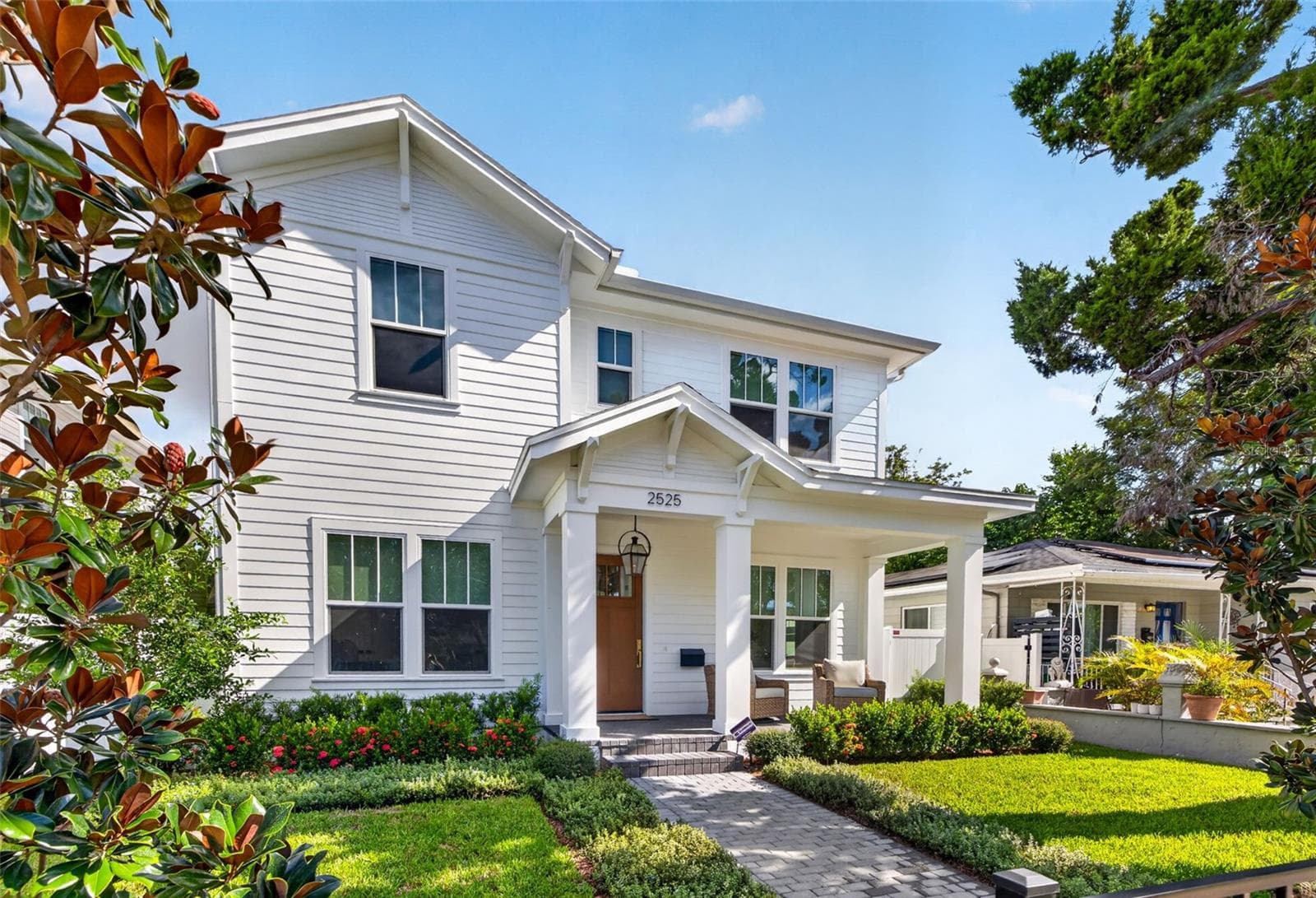 Single Family Residence at 2525 DARTMOUTH AVE N, ST PETERSBURG, photo 3 of 122