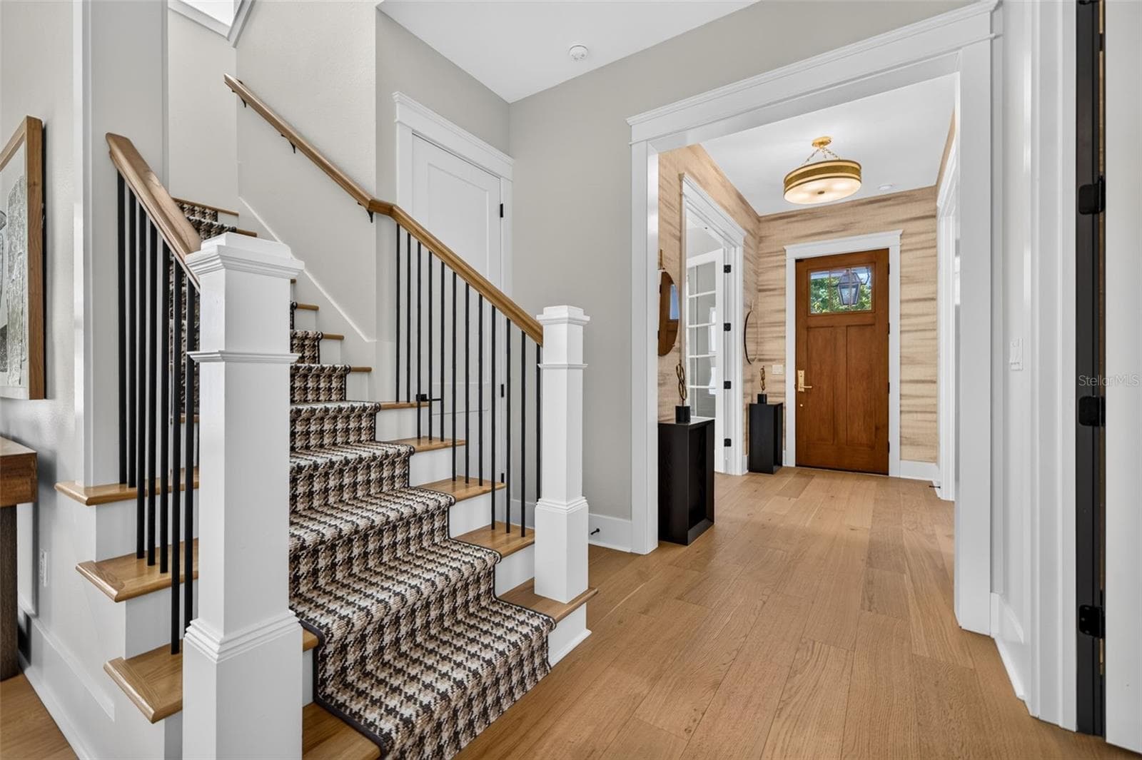 Single Family Residence at 2525 DARTMOUTH AVE N, ST PETERSBURG, photo 9 of 122
