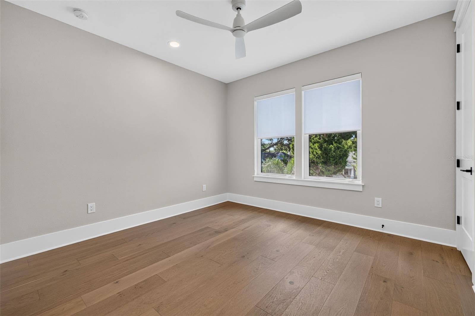 Single Family Residence at 2525 DARTMOUTH AVE N, ST PETERSBURG, photo 87 of 122