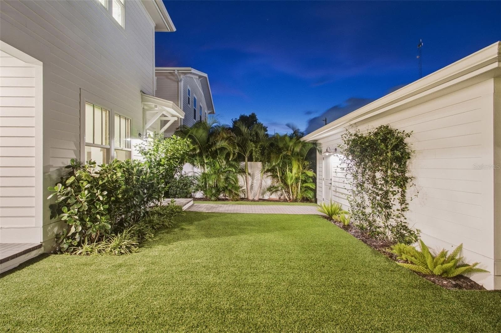 Single Family Residence at 2525 DARTMOUTH AVE N, ST PETERSBURG, photo 115 of 122