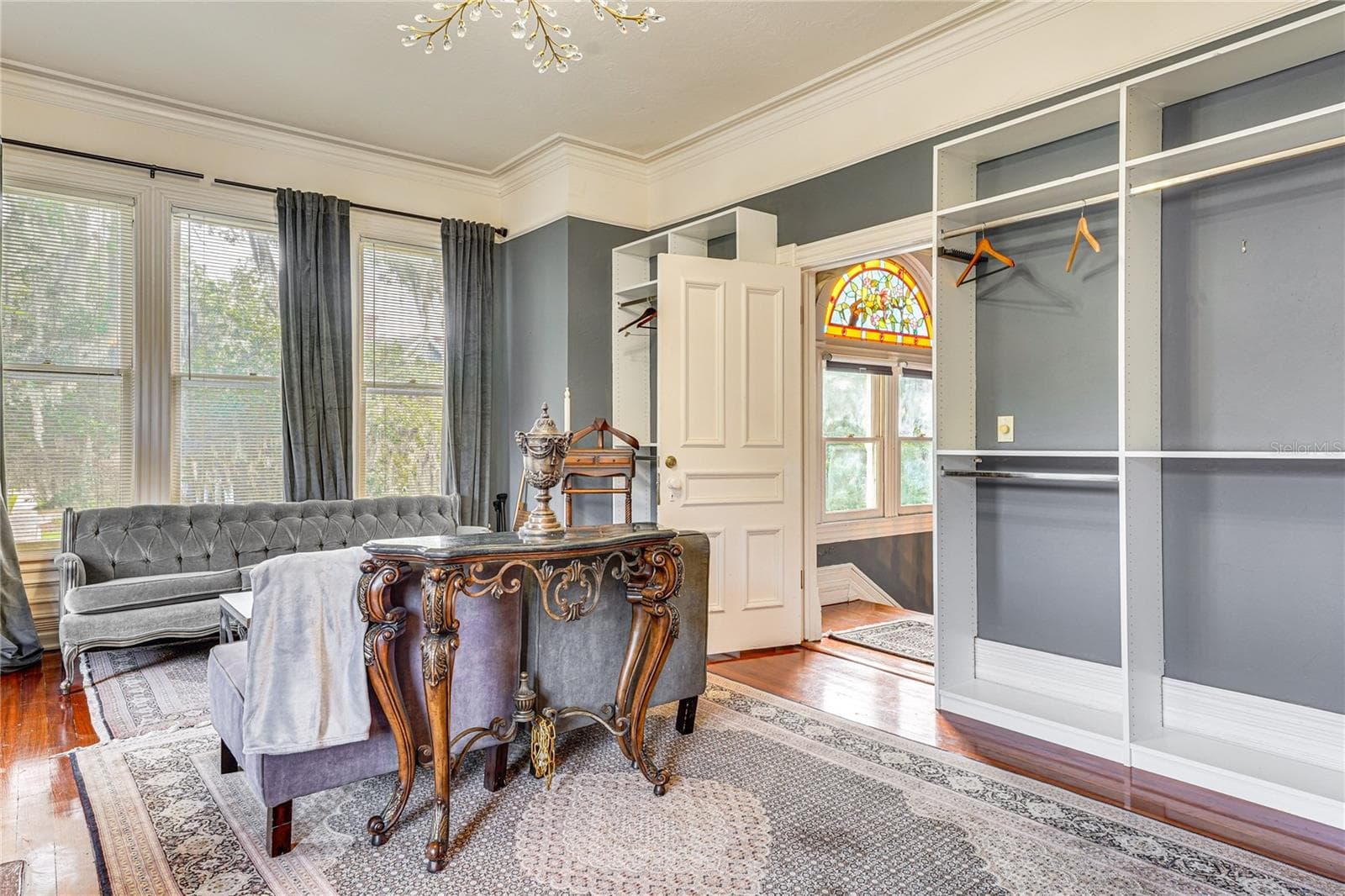 Sitting Room with Desk and Exterior Access - 743 E FORT KING ST, OCALA