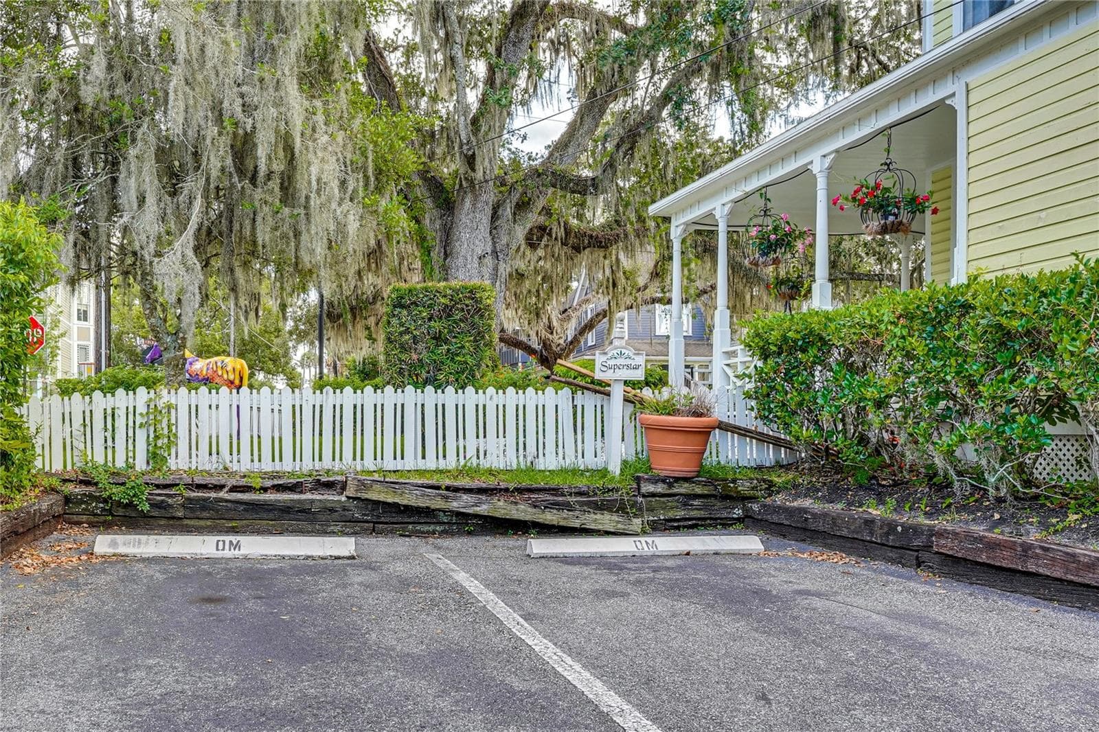 Parking Area and Side Entry - 743 E FORT KING ST, OCALA