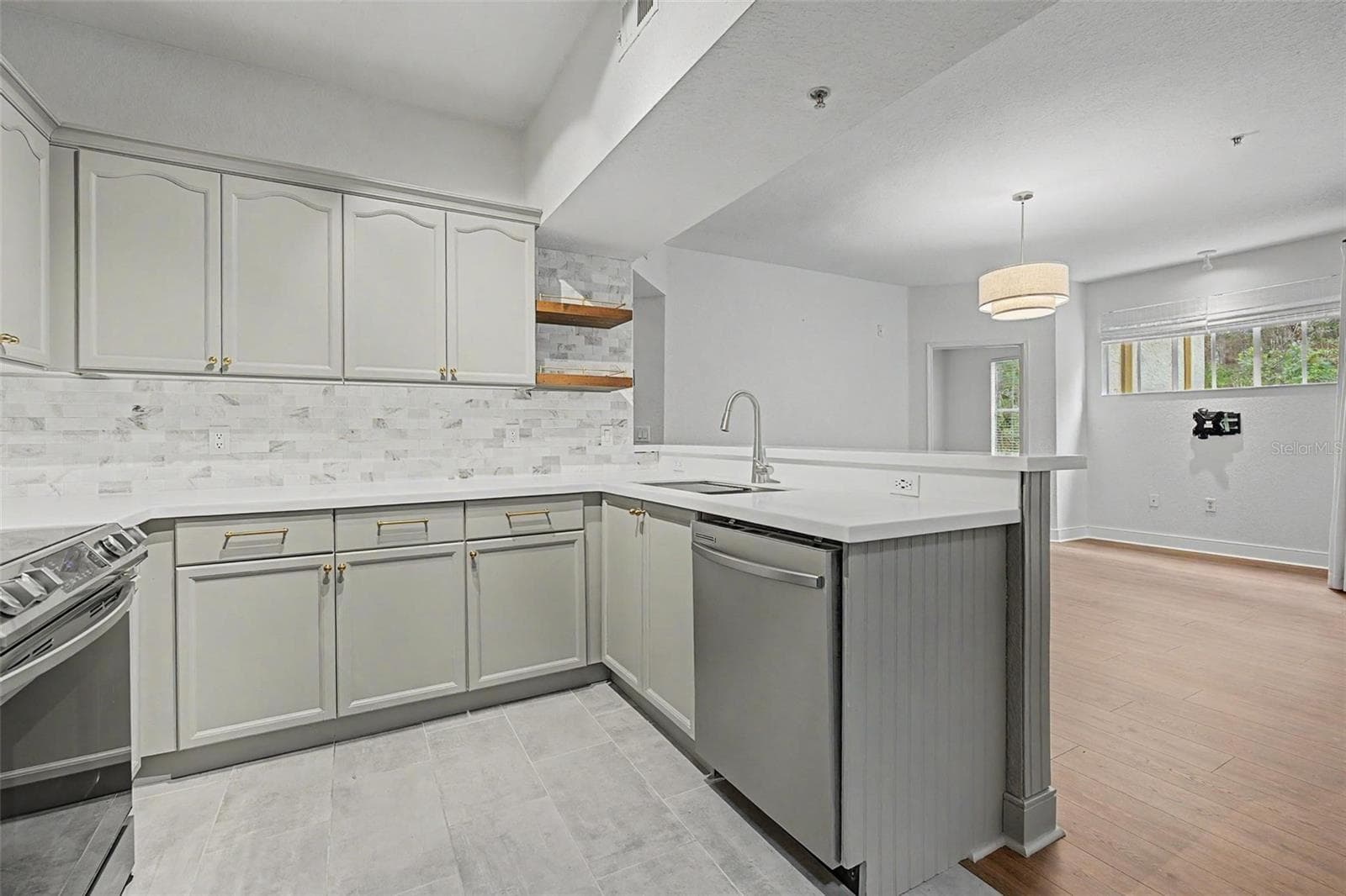 Condominium at 5125 PALM SPRINGS BLVD #6107, TAMPA, photo 9 of 46