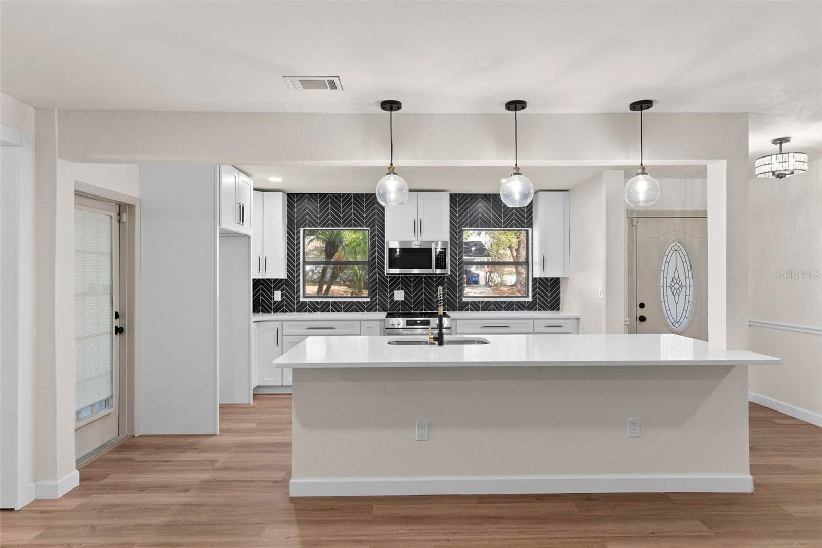 Single Family Residence at 3203 S POLK AVE, LAKELAND, photo 12 of 47
