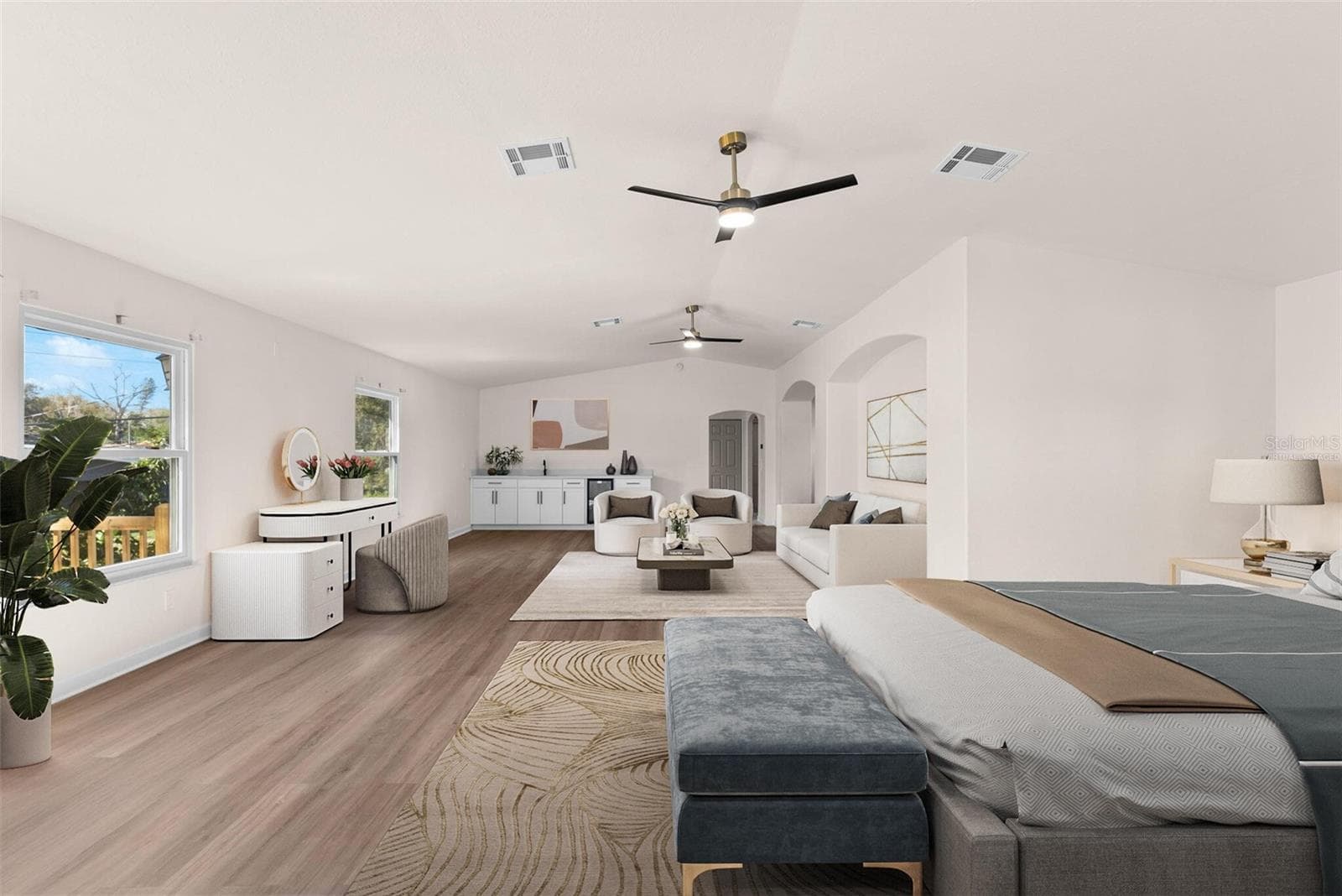 Virtually Staged - 3203 S POLK AVE, LAKELAND