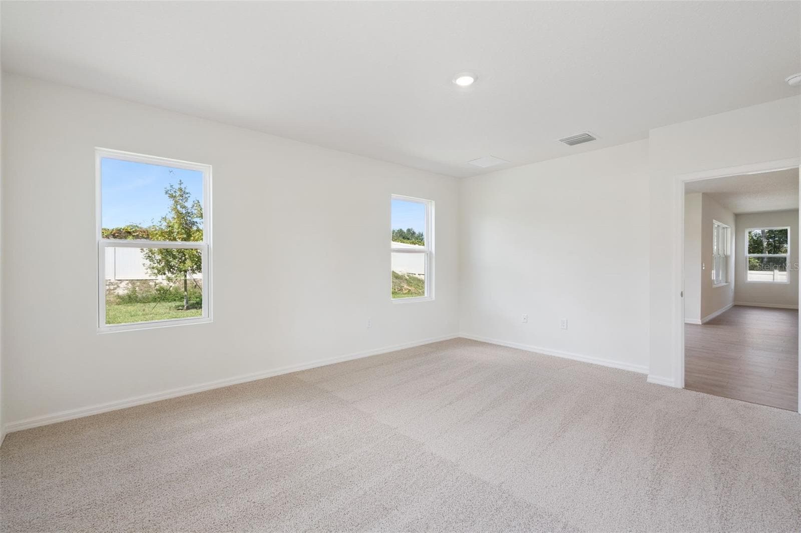 Single Family Residence at 1160 MORFONTAINE ST, DAYTONA BEACH, photo 20 of 47