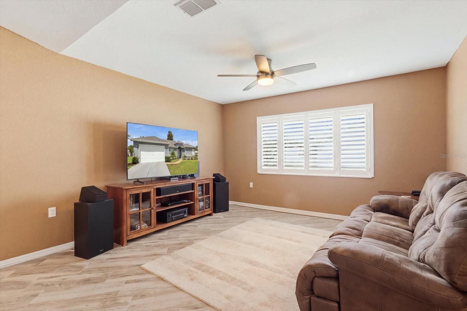 Single Family Residence at 11411 SW 138TH LN, DUNNELLON, photo 14 of 47