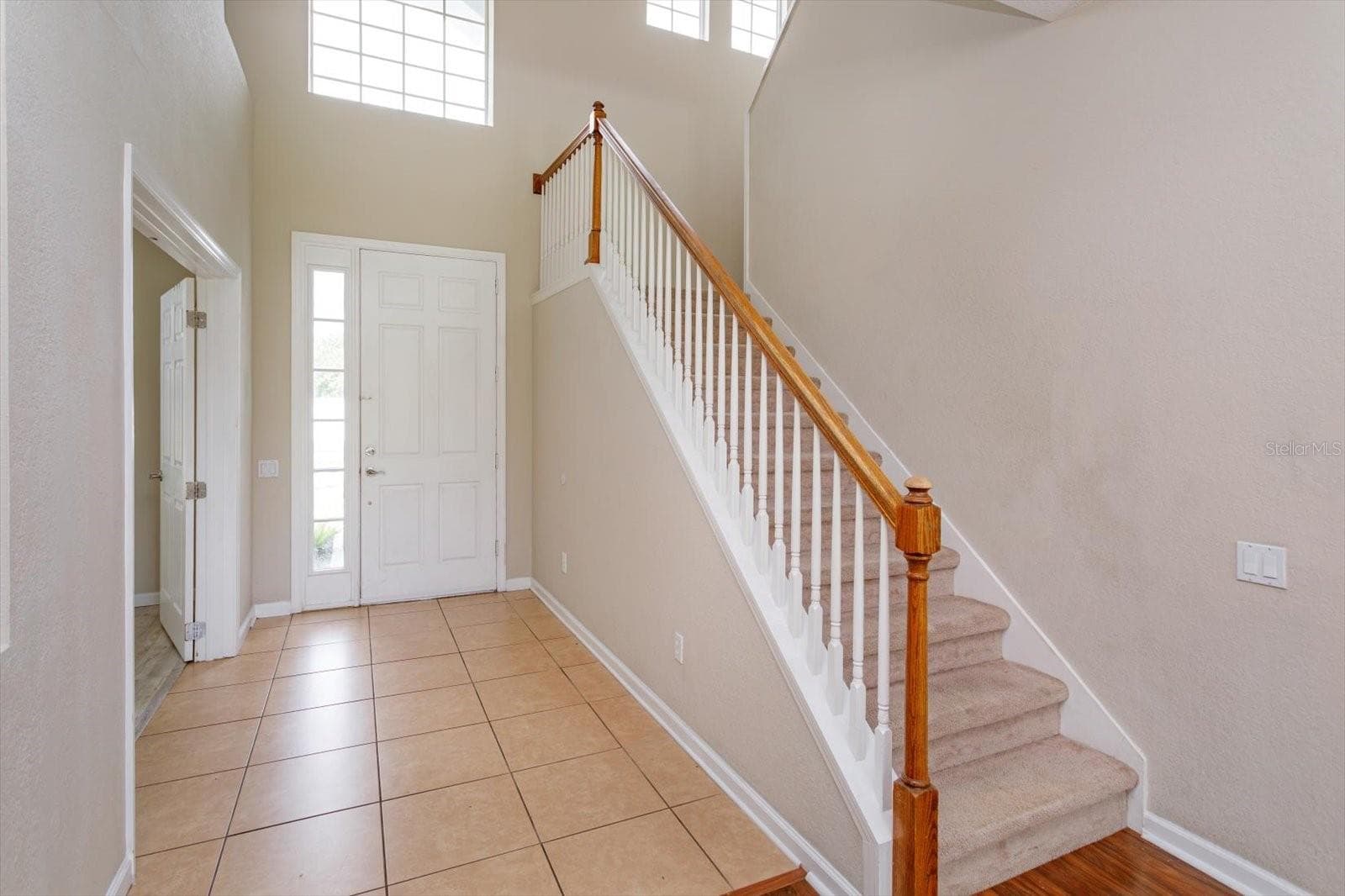 Single Family Residence at 14850 WINDIGO LN, ORLANDO, photo 3 of 33